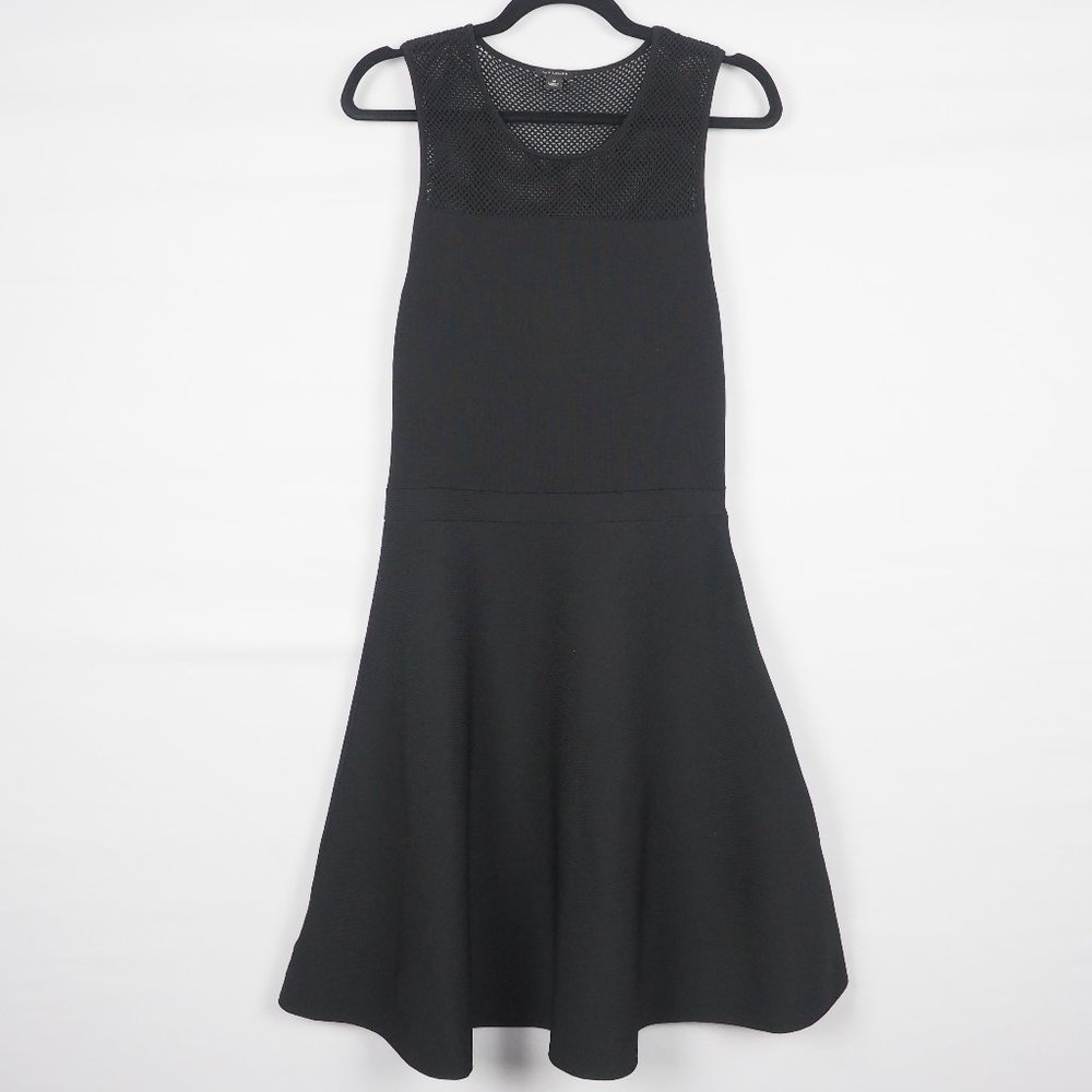 Ann Taylor Sleeveless Black Dress